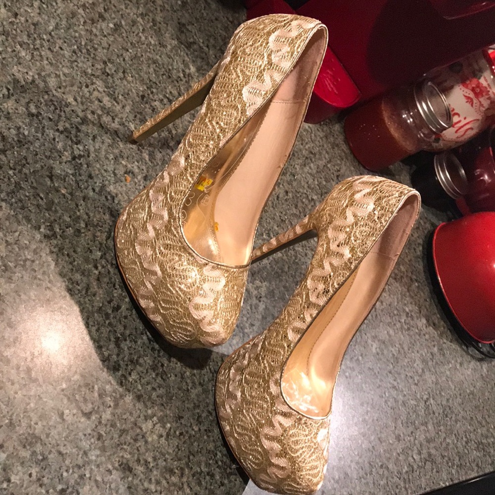 Sparky heels